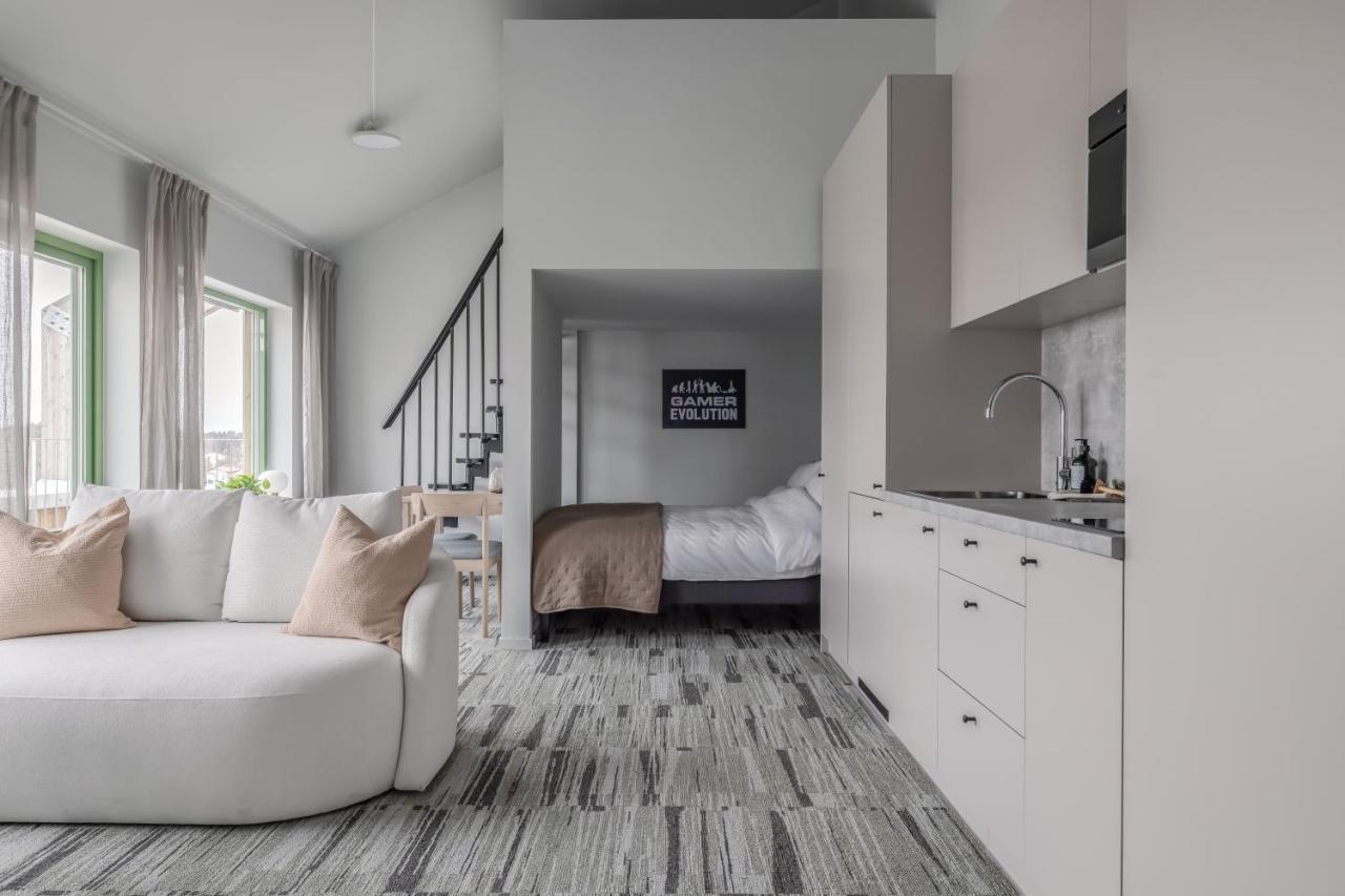 Homex Hotel For Gamers Täby Екстериор снимка