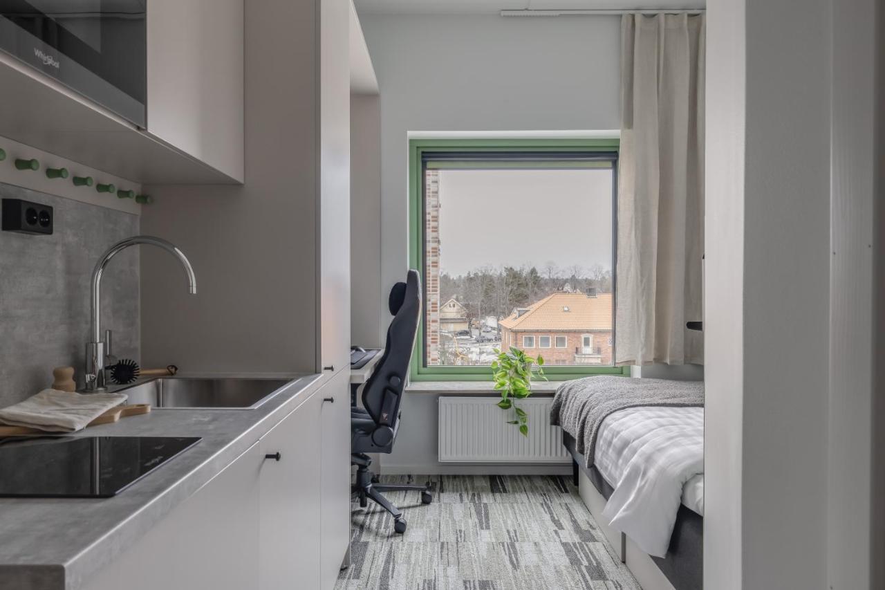 Homex Hotel For Gamers Täby Екстериор снимка